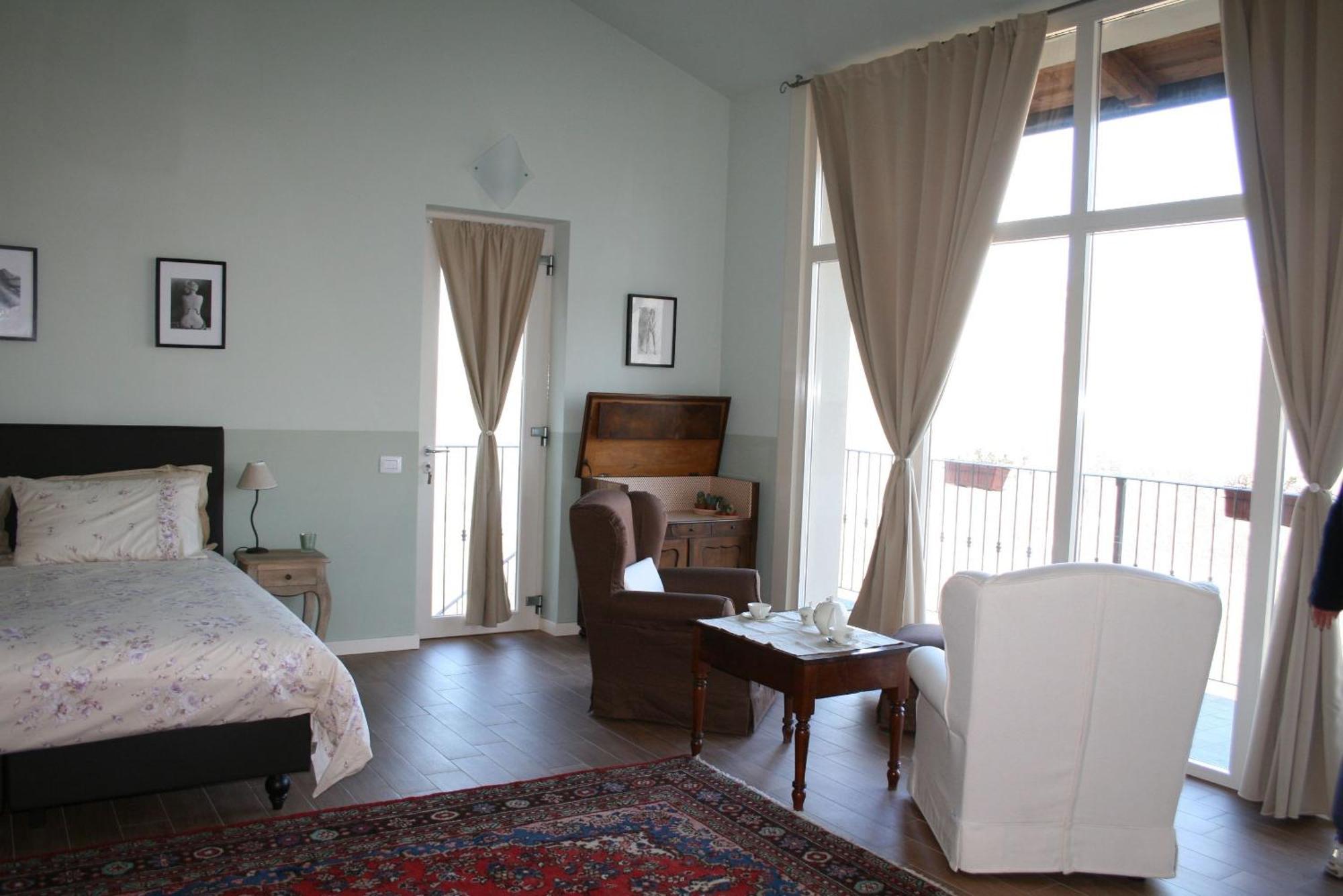 B&B Mario & Mario Trezzo Tinella Buitenkant foto